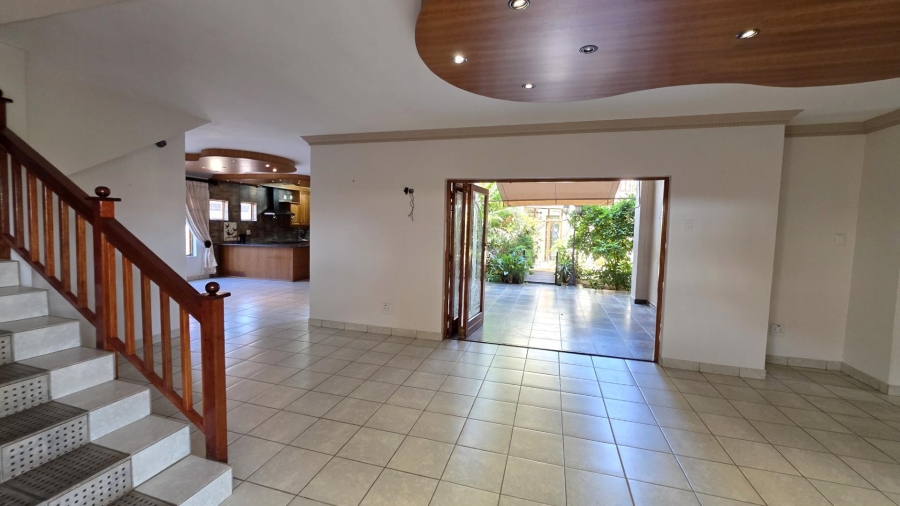 4 Bedroom Property for Sale in Ifafi North West